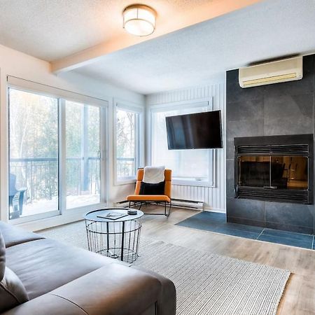 Chic Mt-Tremblant Condo With View On The Lake By Denstays Мон-Трамблан Экстерьер фото